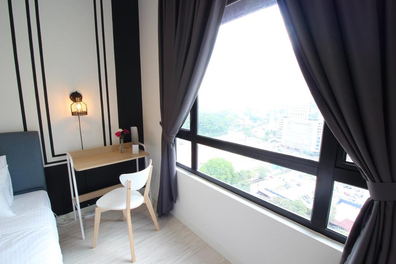 Suasana Residence By Nest Home Johor Bahru Exterior foto
